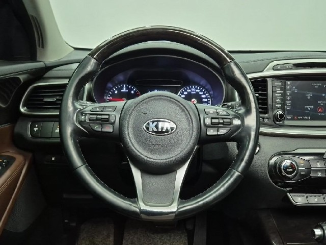 6081000918R9.jpg