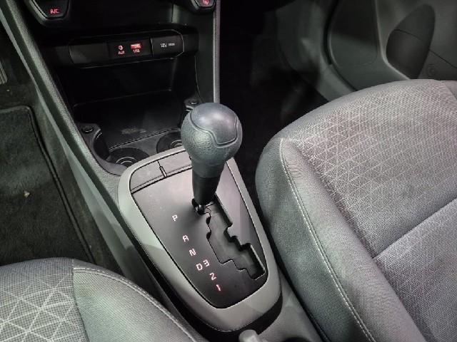 6061000652R8.jpg