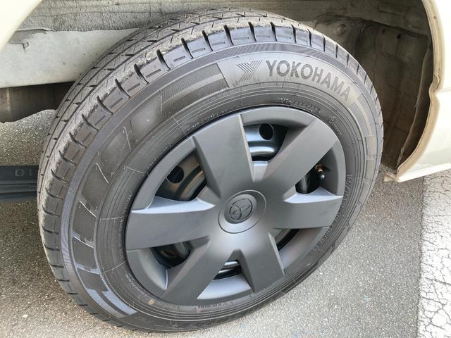 0801942A30260512W00114.jpg