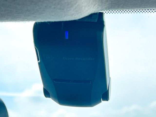 0803124A30260513W00109.jpg