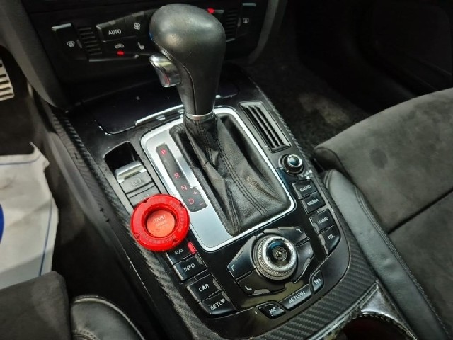 6041001043R8.jpg