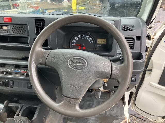 0804546A30260501W00301.jpg