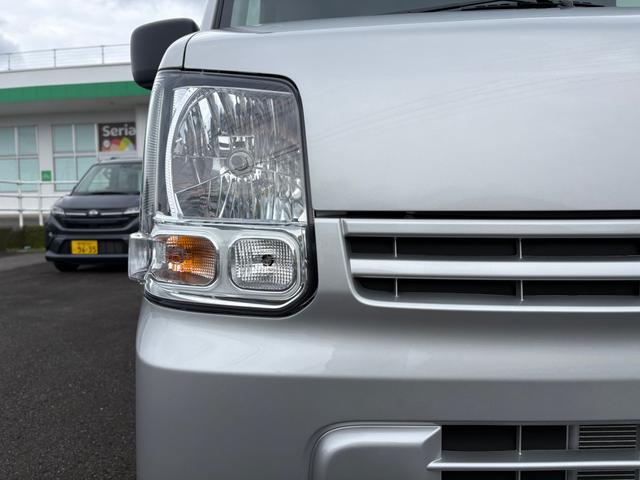 0804637A30260509W00109.jpg