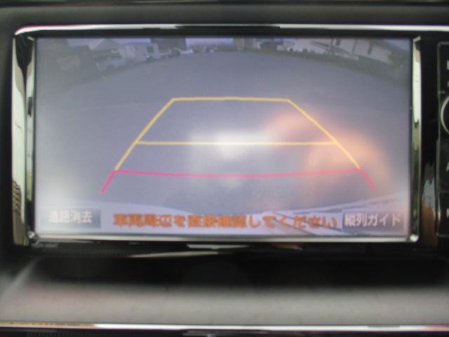 1100824A30261022W00112.jpg