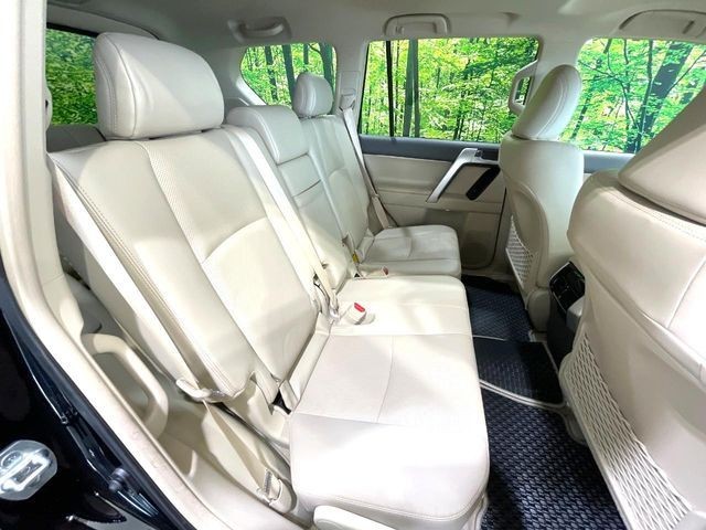 3e870a4ae46d7e4e6e308b170edc3549.jpg