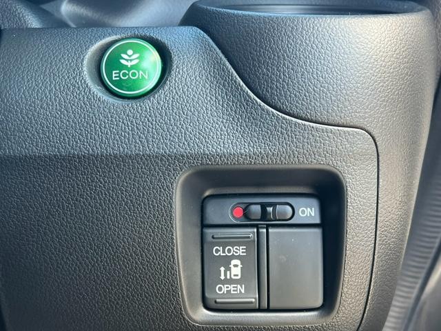 0500061A20260929K00205.jpg