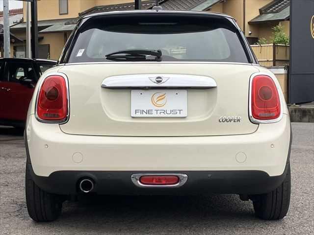 8ff770f639a855a76346b51abbd8c1d8.jpg