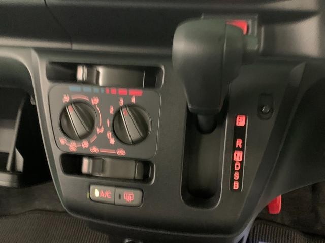 1001849A30260725W01908.jpg