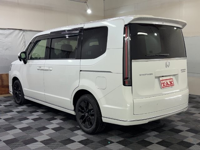 972eba348e026ad934e8a8ffa0db2d84.jpg