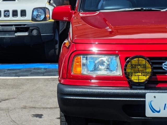 0704850A30261003W00105.jpg