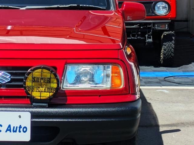 0704850A30261003W00106.jpg