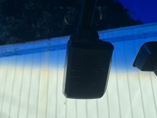 0551625A30261010W00117.jpg