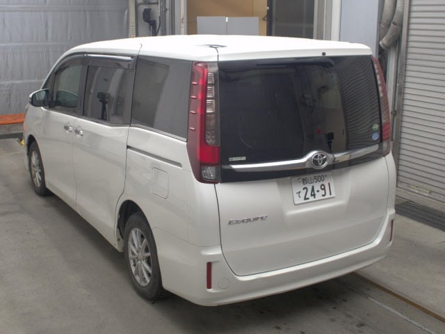 2a07cafae6c30ae25d2268932883935e.jpg