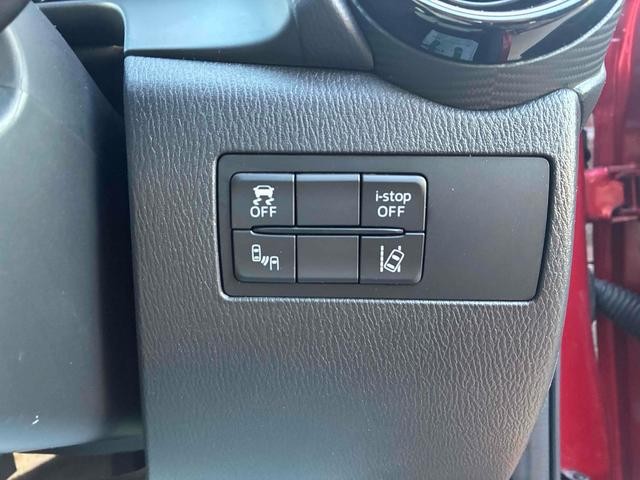 0300116A30261021W00311.jpg