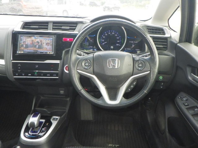 eef1ad43cc4db15b3db7e2555f8caff6.jpg