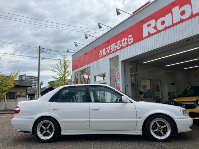 2f5c809bf8df42ca20fd15d20912f496.jpg