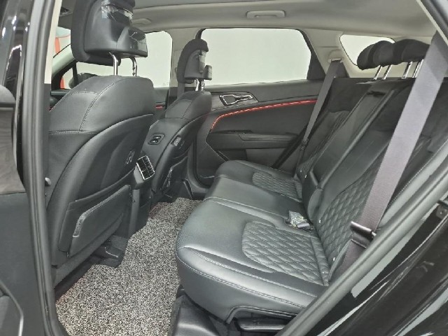 6081000796R12.jpg