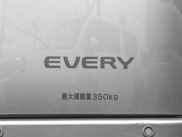 0403435A30261008W01509.jpg