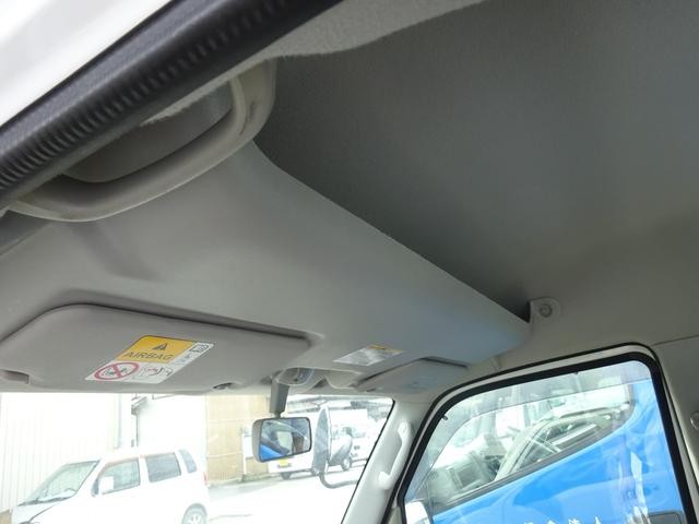 0900002A30261008W00219.jpg