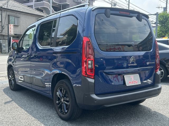 be9b4d4cadbf13a74e16dd57eeb088c2.jpg