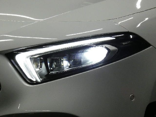 1ca115758ff67d5112442db397510704.jpg