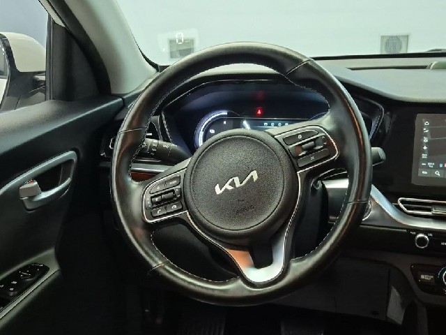 6081500714R9.jpg