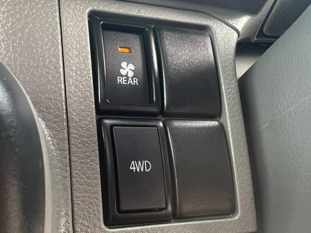 0500061A20260924K00207.jpg