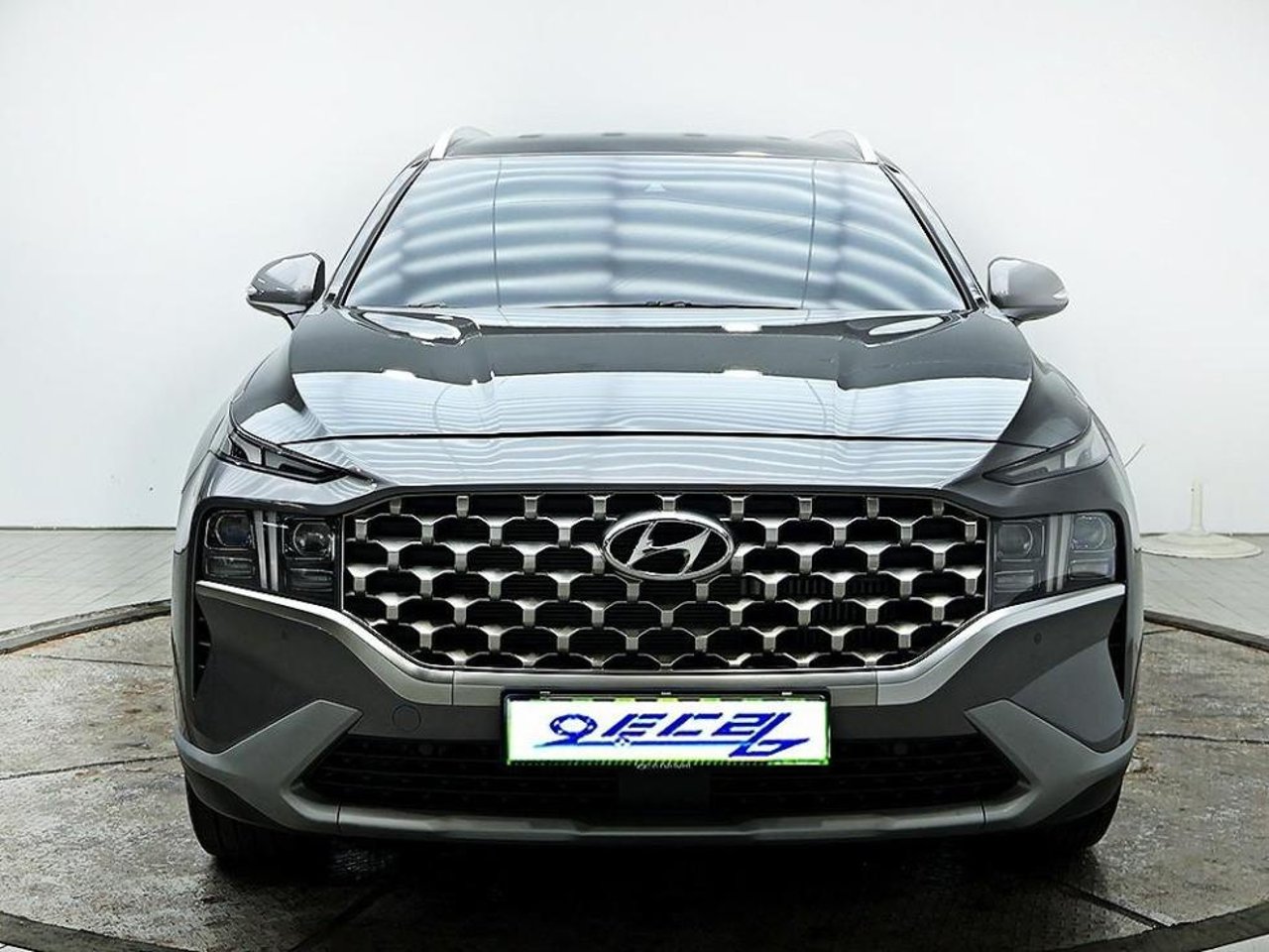 2023 Hyundai Santa, photo 1 of 1