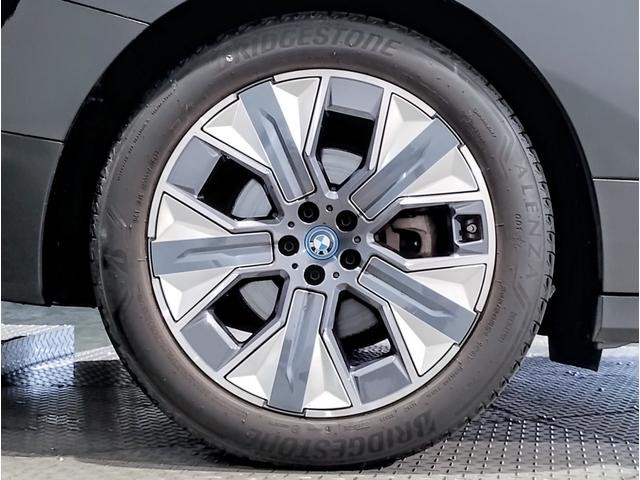 0701298A30261024W00413.jpg
