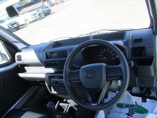 0859e4ebad6cf7b5913663cb939baa60.jpg