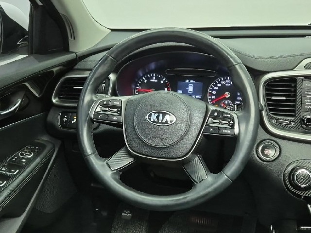 6061000663R9.jpg