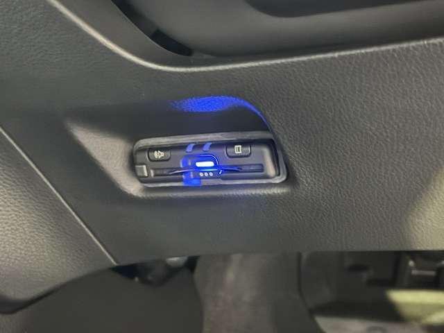 e05ff44e4b3fa323c6ec59f6b22010c3.jpg