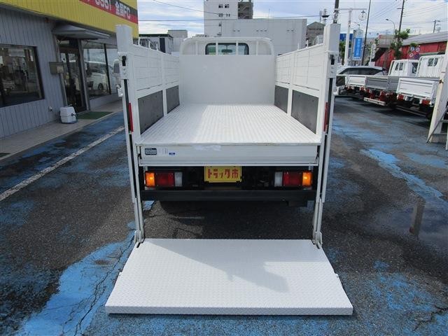 7885a6fadff2774cee81ec6337a1f550.jpg