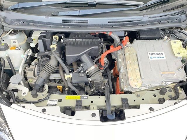 a19be861c3088e296a16e293eef8afd4.jpg