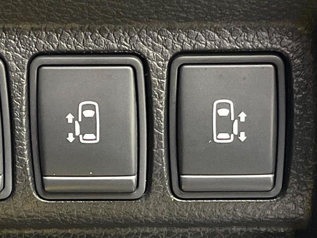 d6fd9bfeb61b5b6b49ec8bd6d9c96e33.jpg