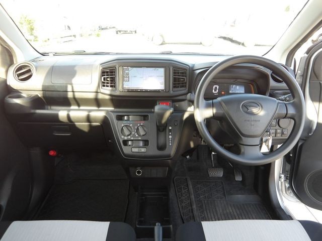32818412edf9e4367ab533b87c3d2793.jpg