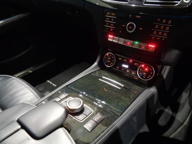 c9b442050726ac445ed747079a301402.jpg