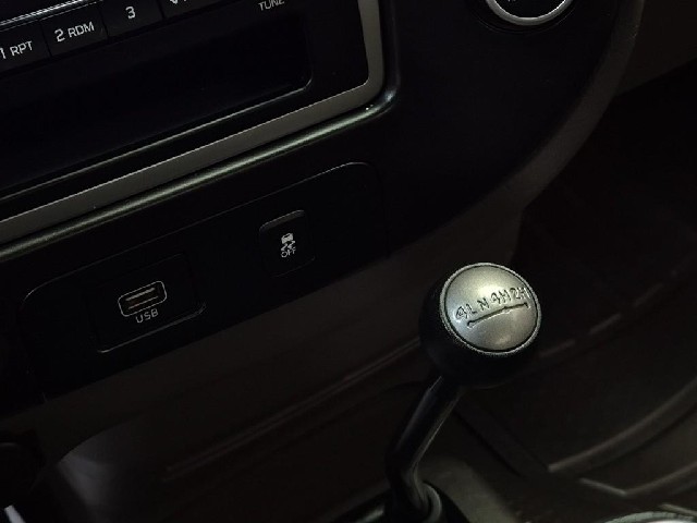 6081500831R15.jpg
