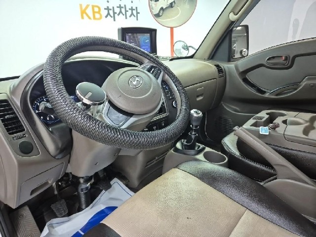 6081500831R6.jpg