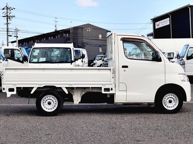 dfe6ae819fa5be7ff59bdbee2a988572.jpg
