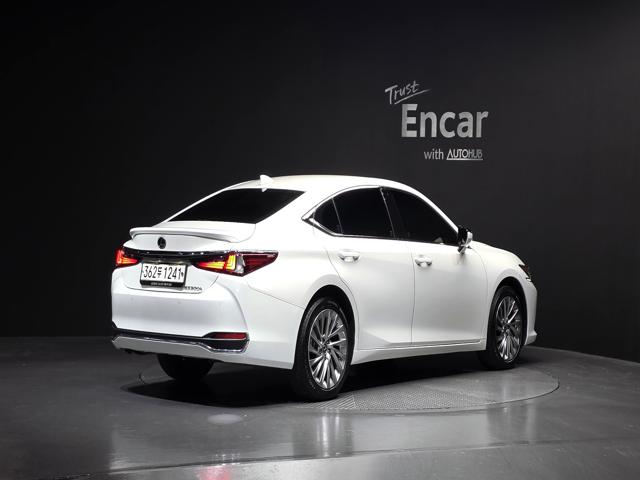 304f130bde933c85063fb08cb134bc62.jpg