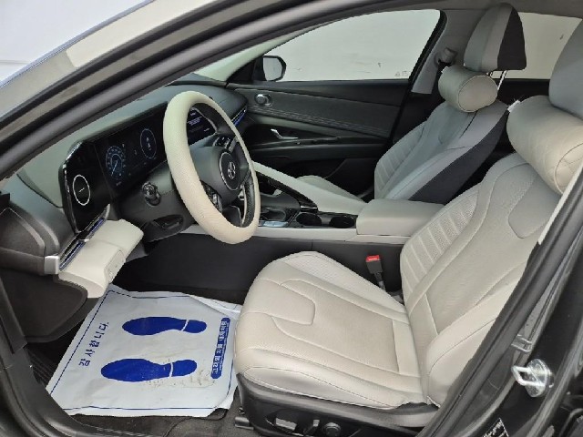 6081500796R11.jpg
