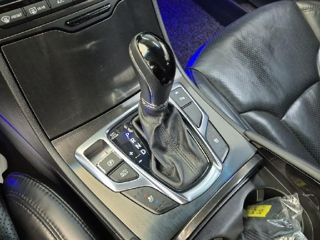 6081500789R8.jpg