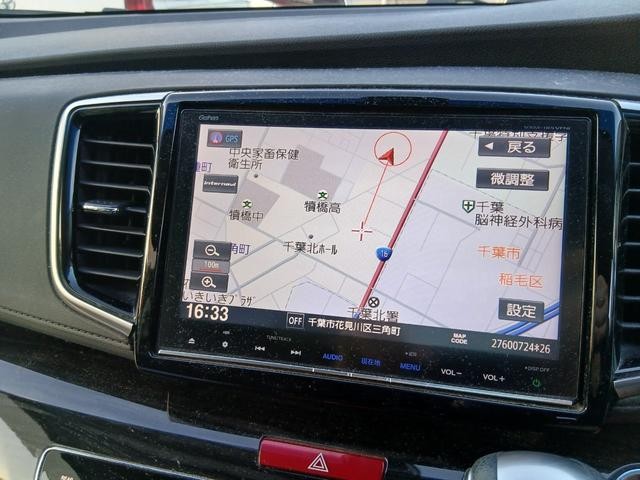 0520271A30261021W01802.jpg