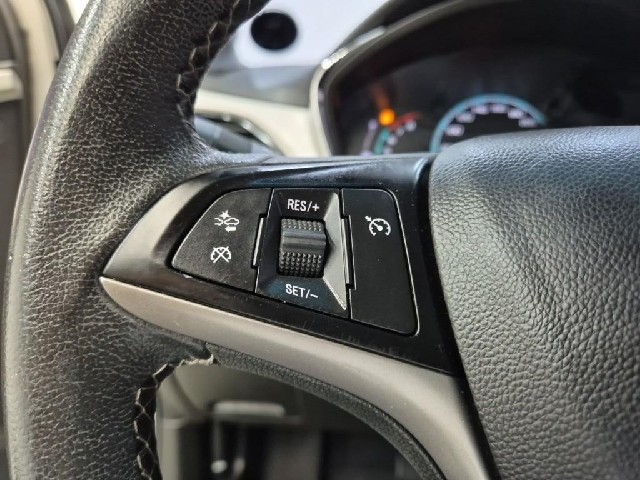 6051000329R14.jpg