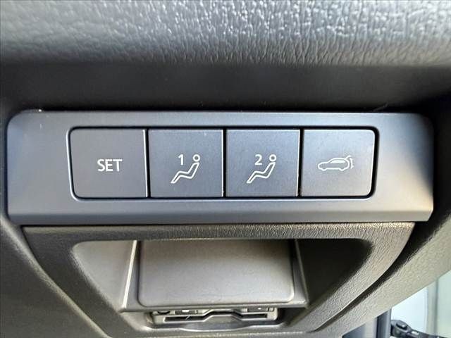 4e7f9253e0d231f6f70577992ec29616.jpg