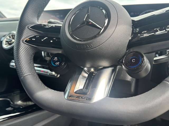 31fa31507cb6bf6e5e3aef1e69ccf04c.jpg