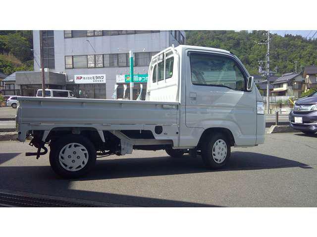 0305c4bfd9baca60b2fa0ada12517bd5.jpg