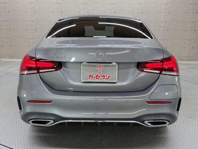 94ced4be171022ae049ef9d9f53ba538.jpg