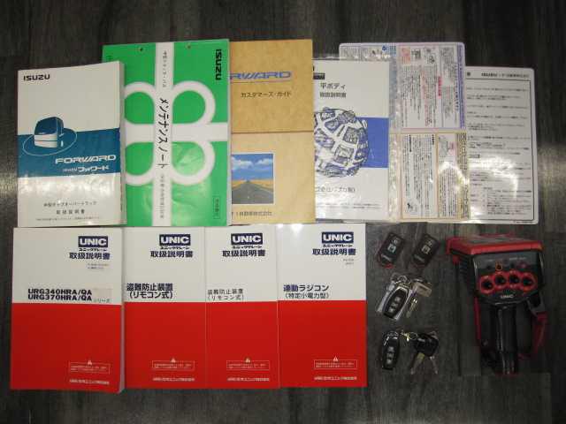 f27a721abd8d4adb4885f9f55ad1ae78.jpg